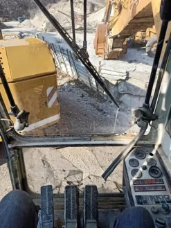 2#7693 Escavatore cingolato Liebherr