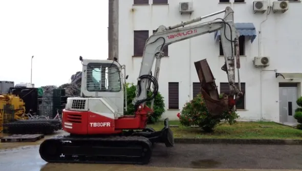16#7214 Escavatore cingolato Takeuchi