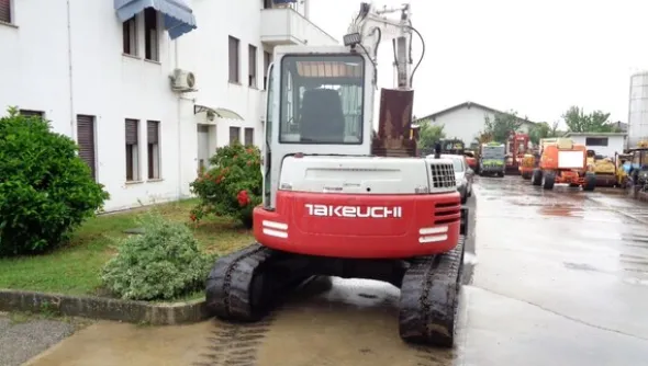 16#7214 Escavatore cingolato Takeuchi