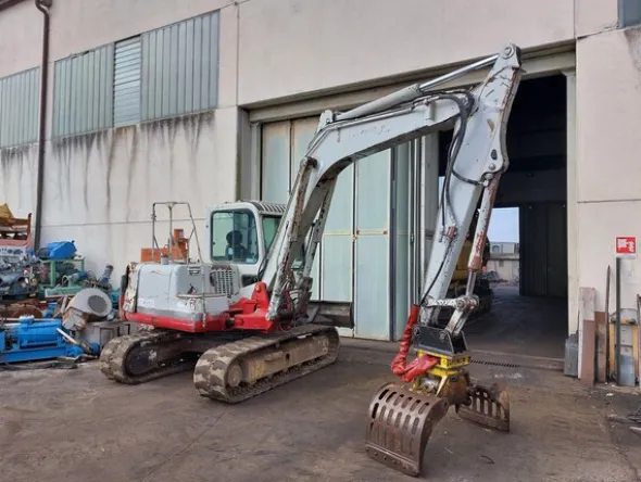 7#7807 Escavatore cingolato Takeuchi
