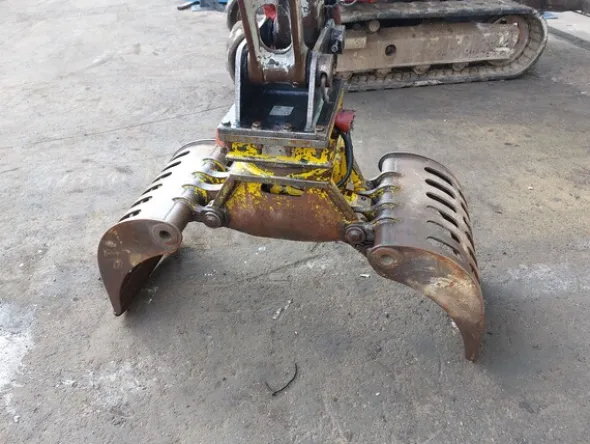 7#7807 Escavatore cingolato Takeuchi