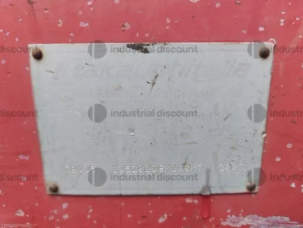 1#8893 Escavatore cingolato Takeuchi TB 135