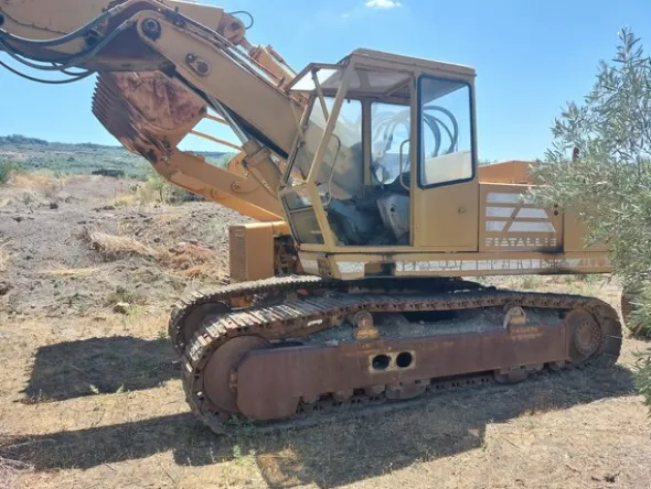 8#7850 Escavatore Fiat Allis FE 24