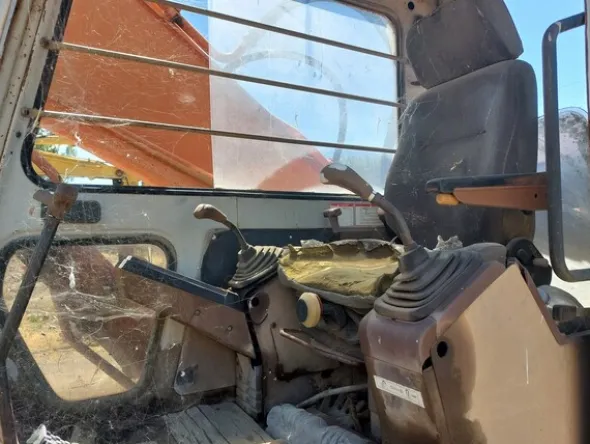11#7850 Escavatore Fiat Hitachi FH 220.3