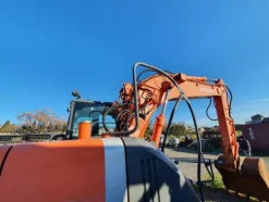 5#6105 Escavatore Hitachi
