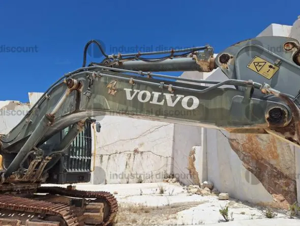 8#10255 Escavatore Volvo EC360CNL