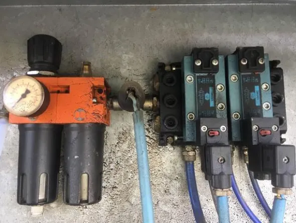 1#3092 Essiccatoio cereali a colonna con controllo elettronico Scolari Sg 2500
