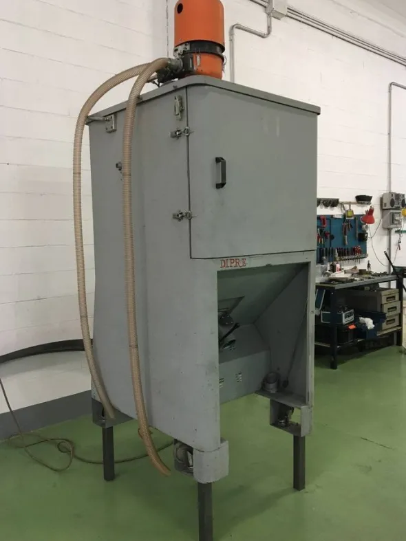 Essiccatore carrellato con aspiratore 140 lt