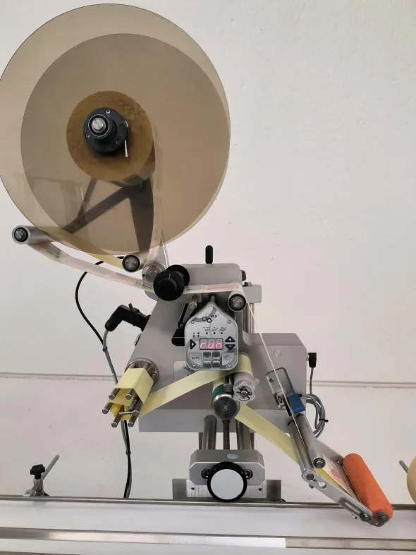 Etichettatrice Automatica ELS310 - fuori linea