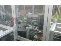 Etichettatrice di fazzoletti di carta