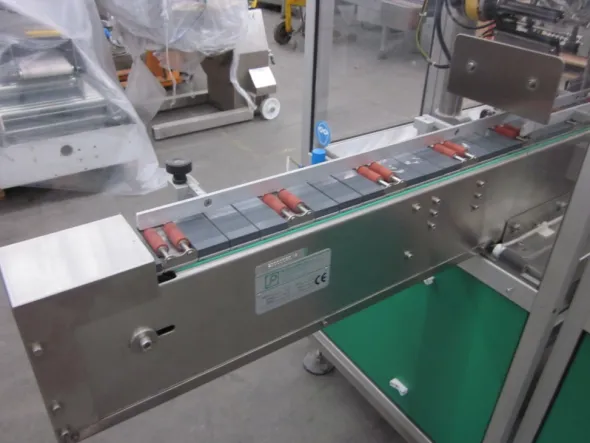 ETICHETTATRICE FIALE FLACONI VETRO (COD. MF-PK-ETI-50)