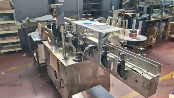 10#9416 Etichettatrice per flaconi Alipack
