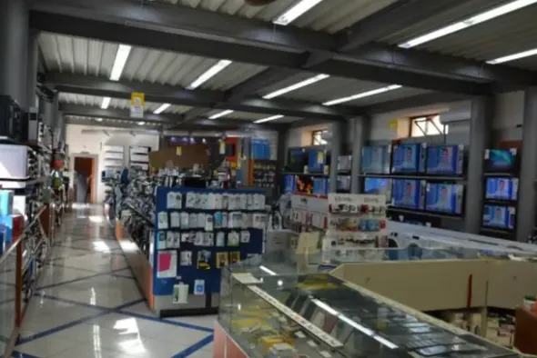 #23290 Fabbricato adibito ad attività commerciale