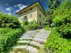 #21602 Fabbricato direzionale con residenza e servizi