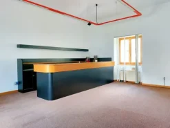 #21602 Fabbricato direzionale con residenza e servizi