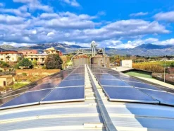 #25302 Fabbricato industriale con abitazione e impianto fotovoltaico