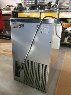 Fabbricatore ghiaccio