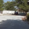 FABBRICATO + TETTOIE + PIAZZALE + TERRENO