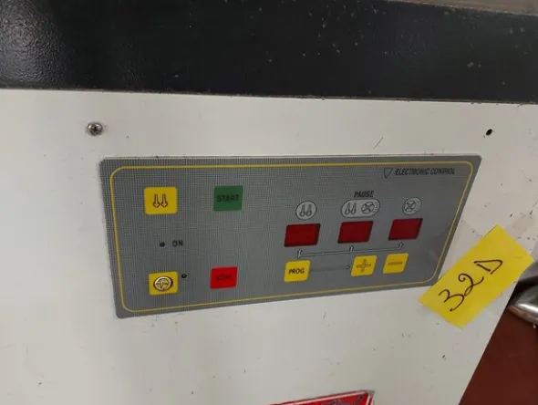 6#7447 Ferri da stiro professionali con caldaia