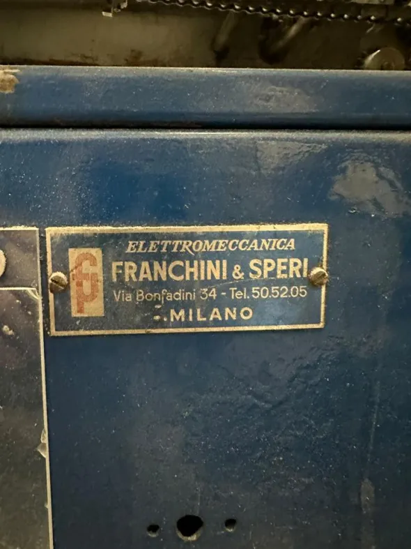 FINESTRATRICE