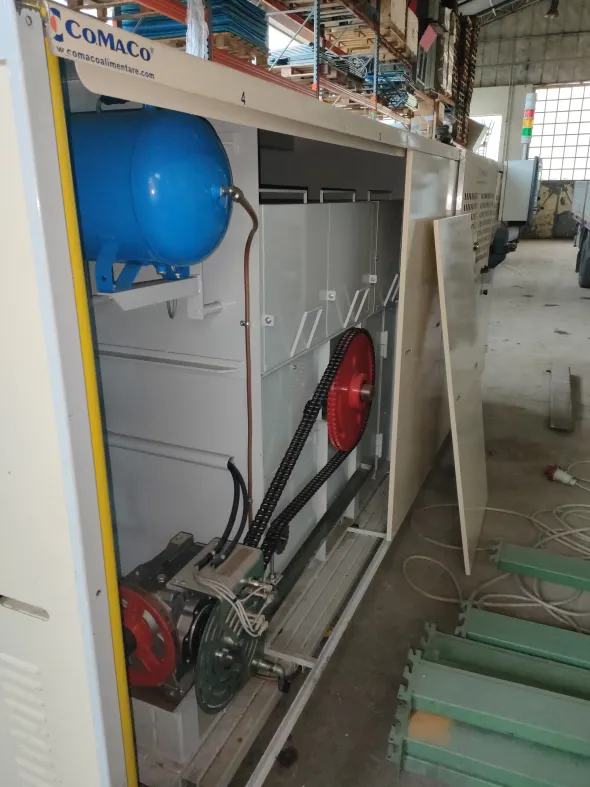FORNO A TUNNEL PER WAFER