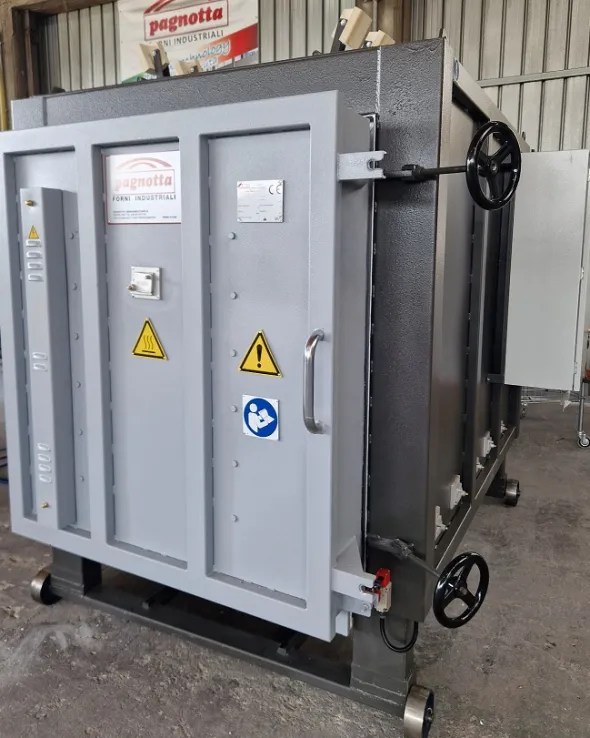 Forno elettrico per trattamenti termici metalli