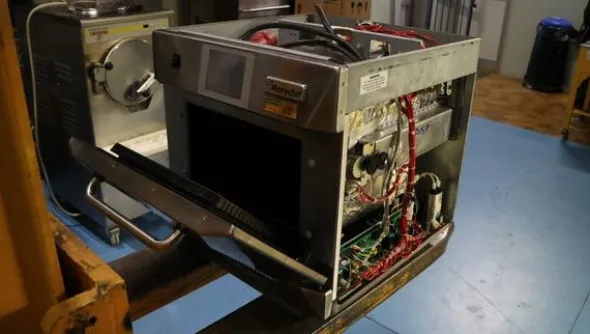 1#3349 Forno microonde ad aria pulsata Merrychef Eikon4