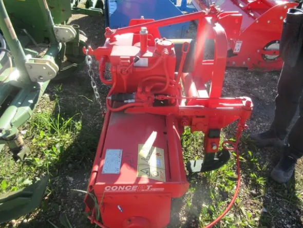 354#7090 Fresatrice agricola idraulica Concept Perugini
