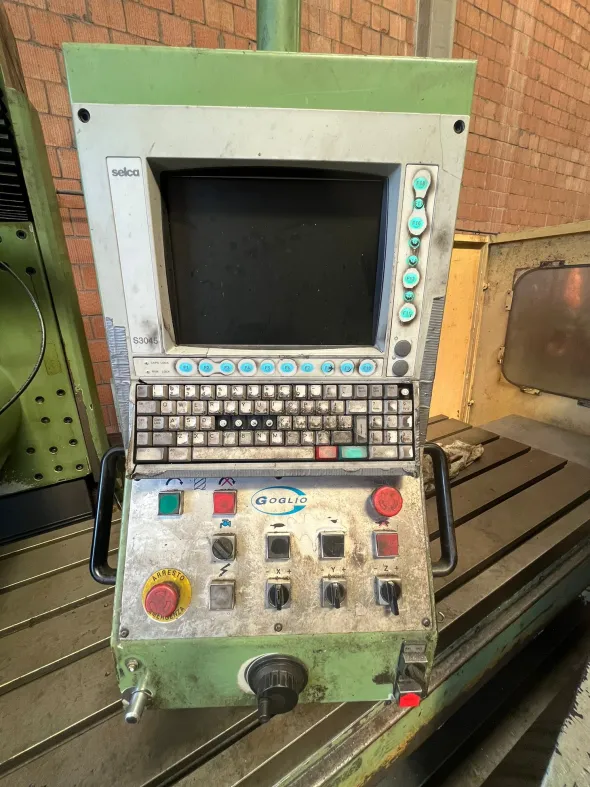 Fresatrice Goglio FX 20 CNC usata