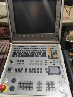 Fresatrice Huron corse asse X 2.500 - Y 1.000 - Z 1.000