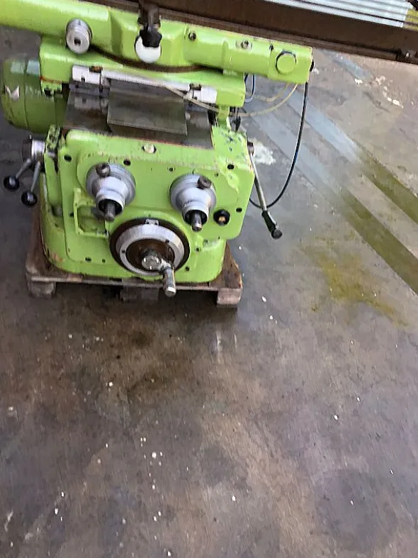 Fresatrice INDUMA 3