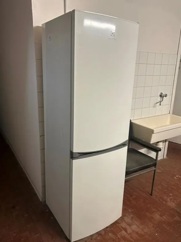 91#8655 Frigorifero e fornetto