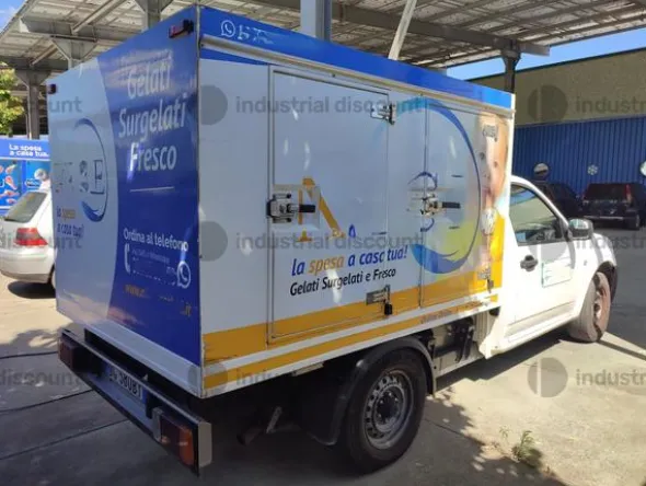 4#9451 Furgone isotermico Isuzu