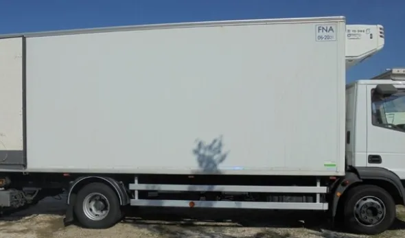 3#7565 Furgone isotermico Iveco