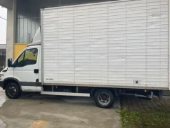18#8083 Furgone Iveco