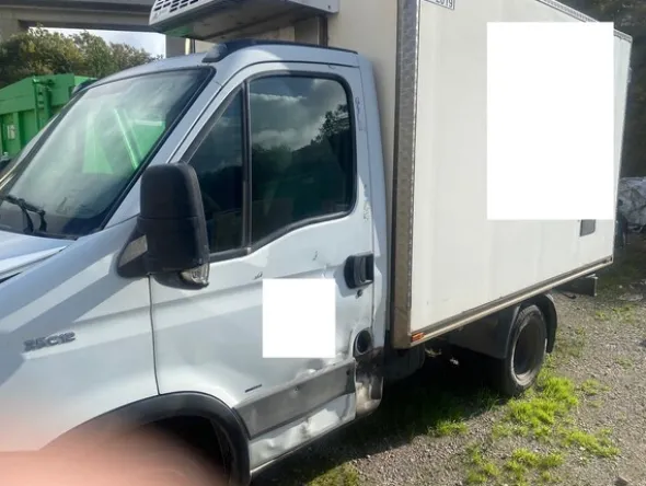 18#6815 Furgone Iveco