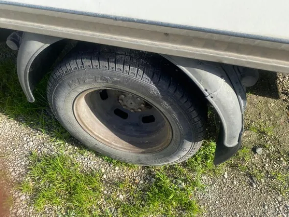 18#6815 Furgone Iveco