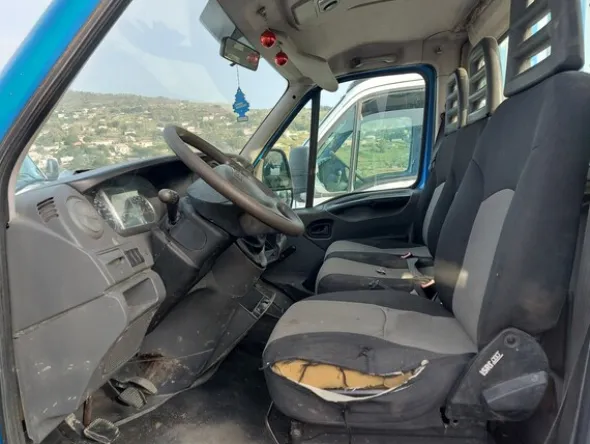 34#8017 Furgone Iveco Daily 35C15