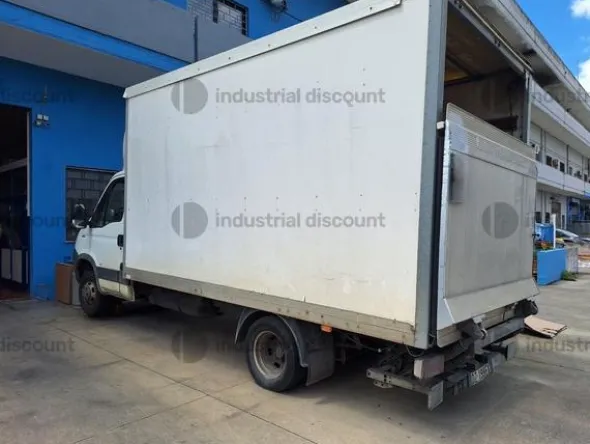3#9076 Furgone Iveco Daily 35J15B