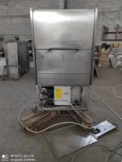 1#7743 Furgone Nissan NV 200 ed attrezzatura varia