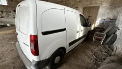 1#8294 Furgone Peugeot Partner