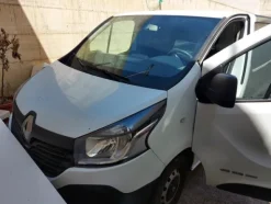 3#7184 Furgone Renault Trafic