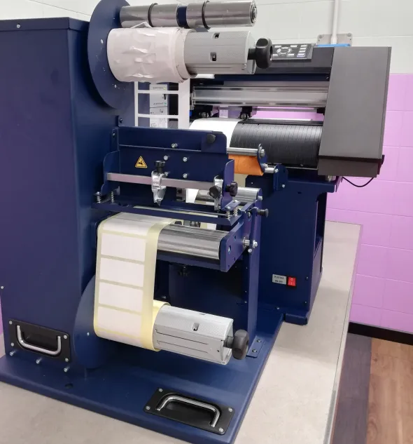 FUSTELLATORE (PLOTTER DA TAGLIO)