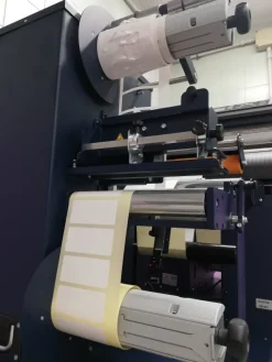 FUSTELLATORE (PLOTTER DA TAGLIO)