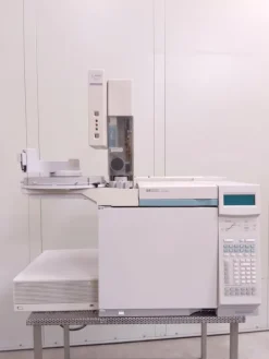 GAS CROMATOGRAFO - HEWLETT PACKARD (COD. LAB-CRO-7)