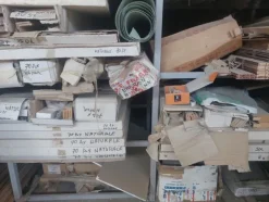 1#7942 Giacenza di magazzino materiali per infissi