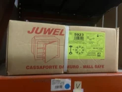 8#8204 Giacenze di magazzino di casseforti