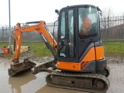 2012 Hitachi ZX29U-3 mini excavatore