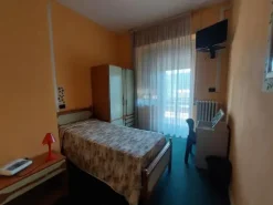 #24334 Immobile a REDDITO - Ristorante con albergo a Colfiorito