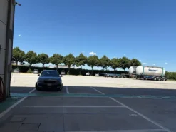 #2537098 Immobile polifunzionale fronte autostrada – Ottimo stato e alta redditività In vendita – Compendio immobiliare ad alta visibilità in posizione strategica